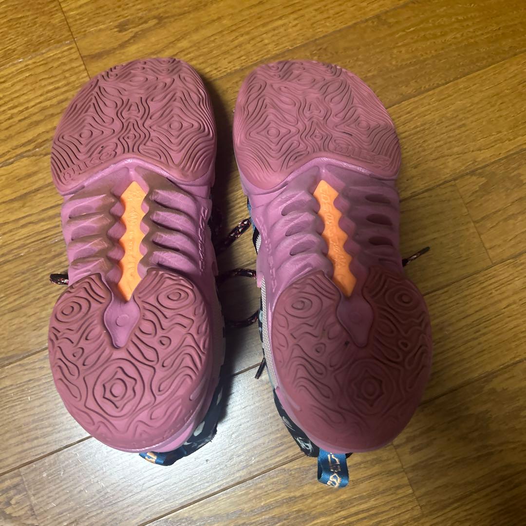 NIKE コズミック ユニティ 2 / COSMIC UNITY 2 27cm