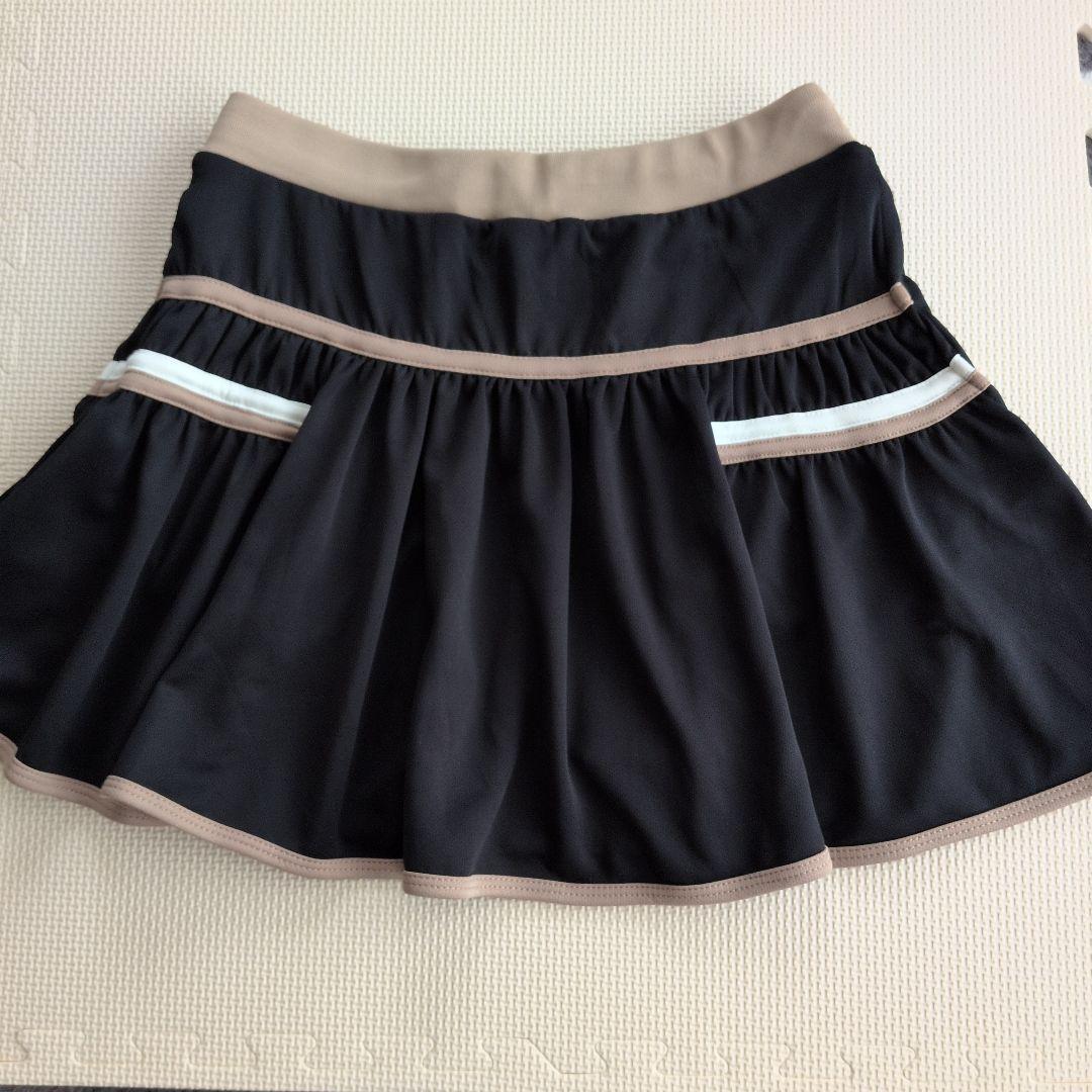 フィラ　スコート　黒