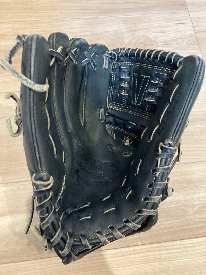 軟式グローブ　投手　左投　プロマーク　北米高級レザー
