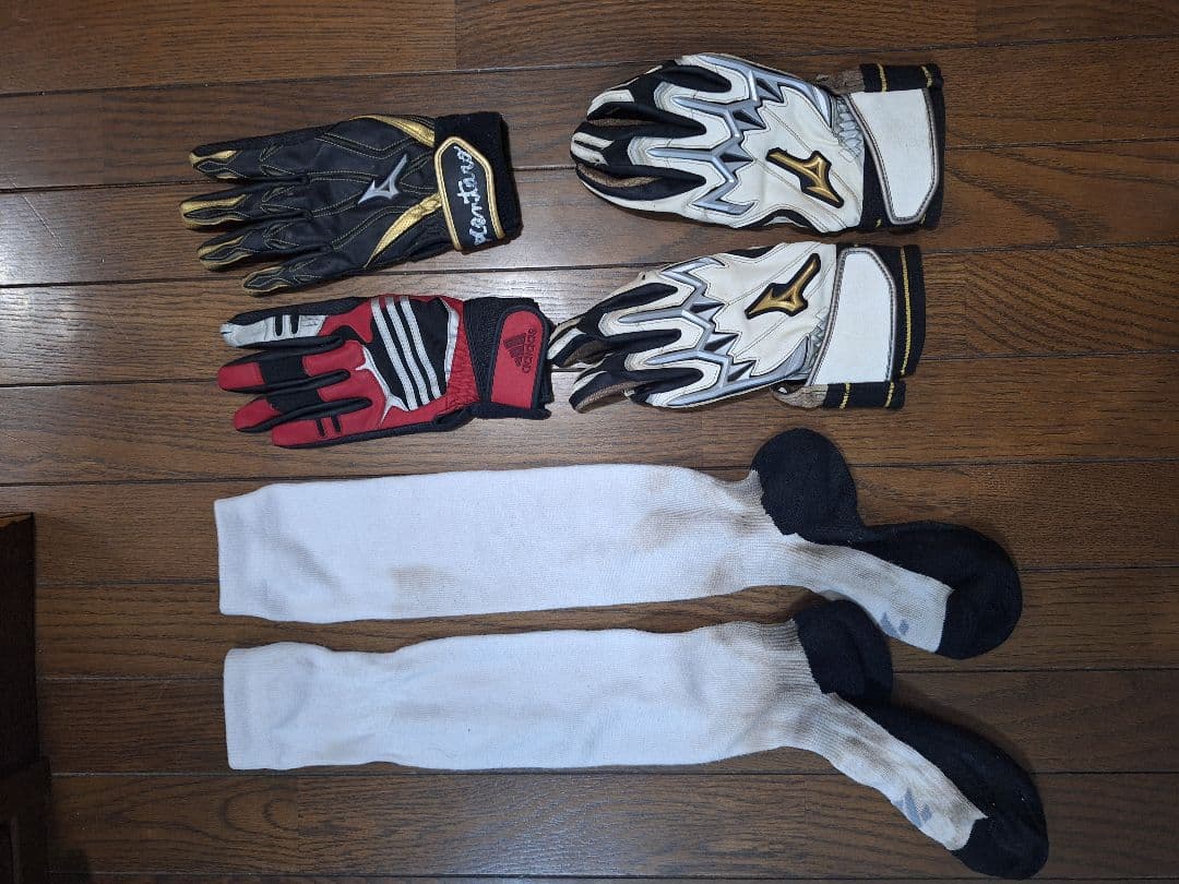 大幅値下げ！野球用品一式サイズ140～150 中古バッティング手袋も