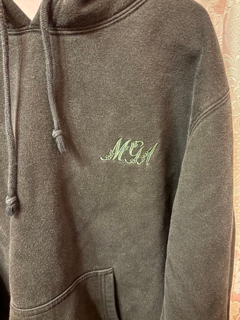 Mrs. GREEN APPLE フーディー Mサイズ
