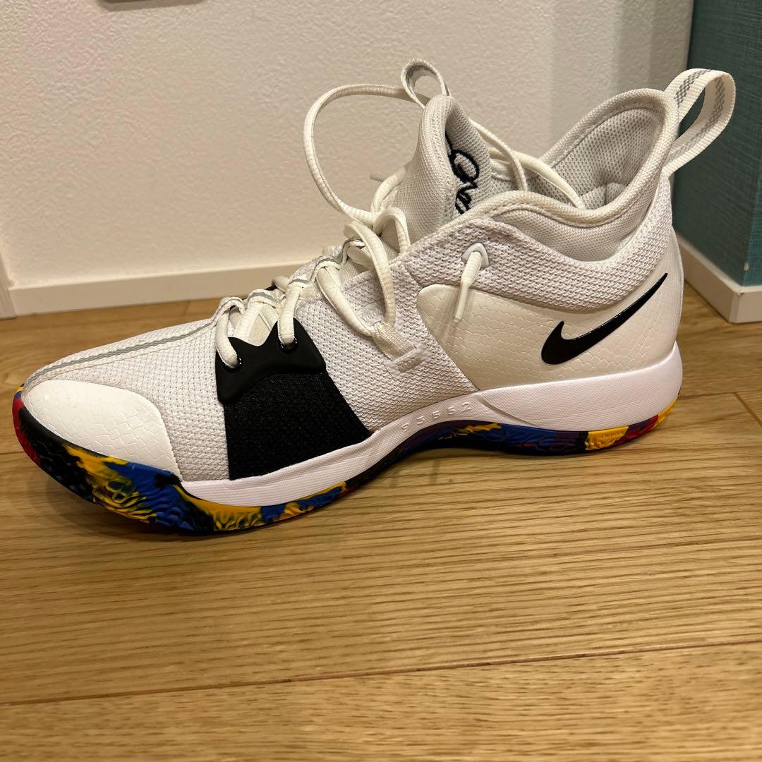 Nike バスケットボールシューズ ポール・ジョージモデル