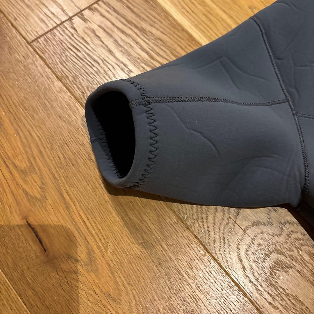 ウェットスーツ 半袖 ショートパンツ グレー/ブラック