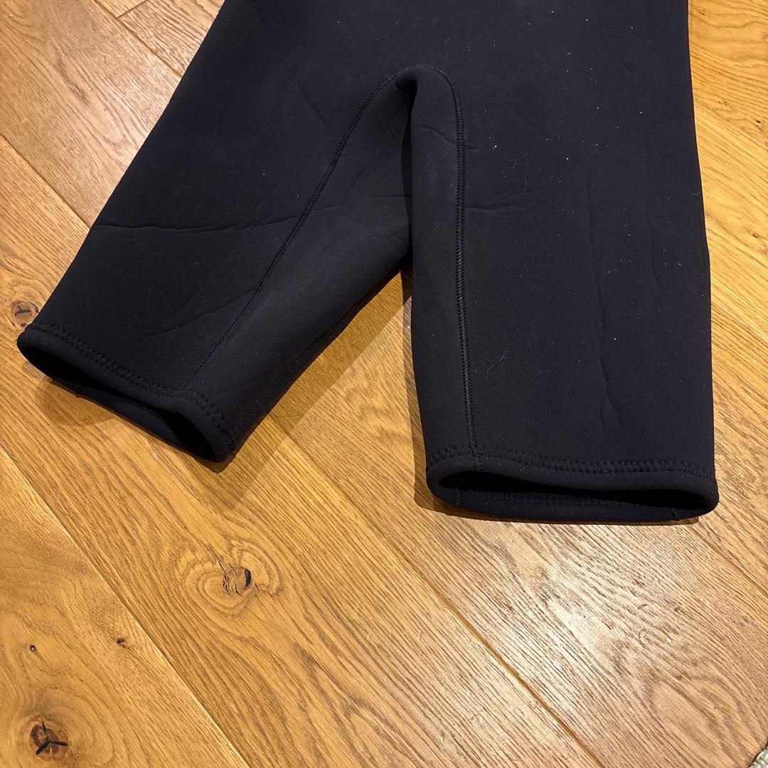 ウェットスーツ 半袖 ショートパンツ グレー/ブラック