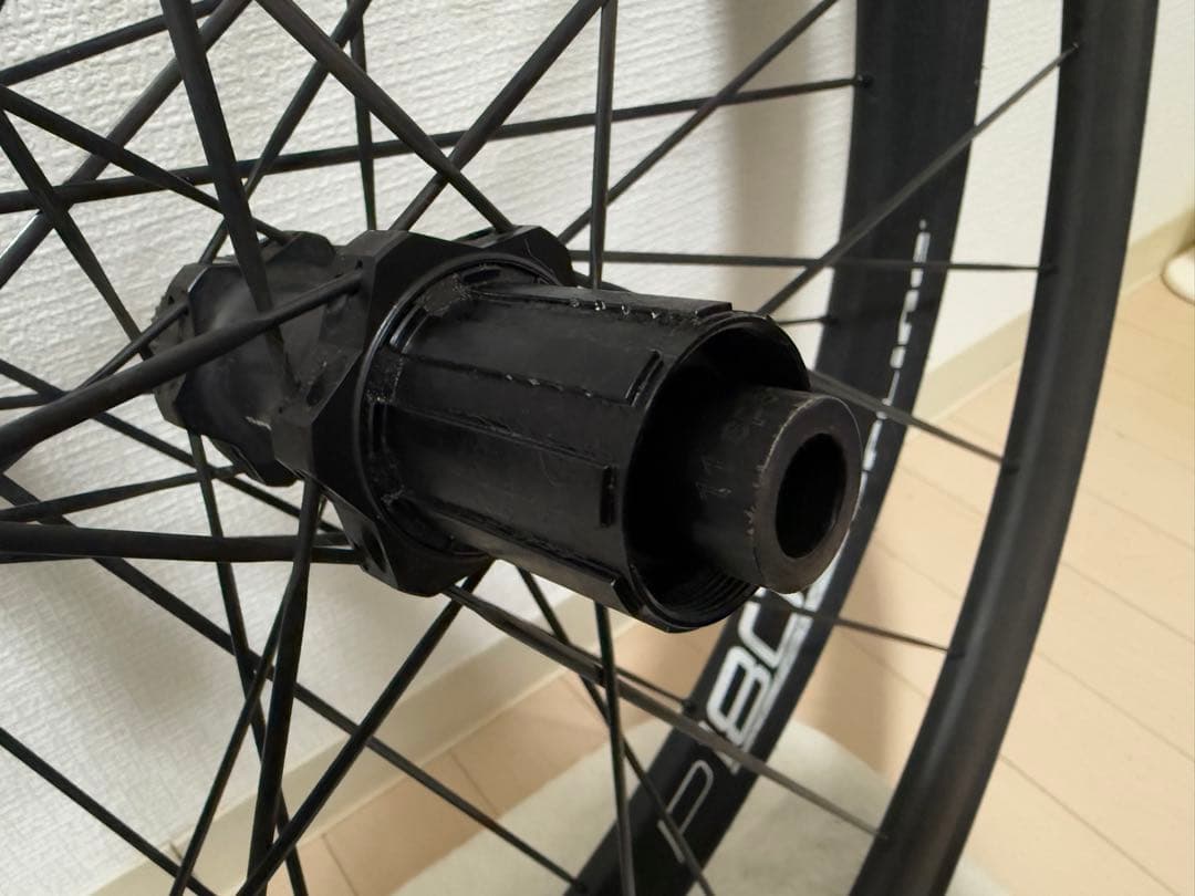 k*i様 DT SWISS P1800 SPLINE 32DB ホイールセット