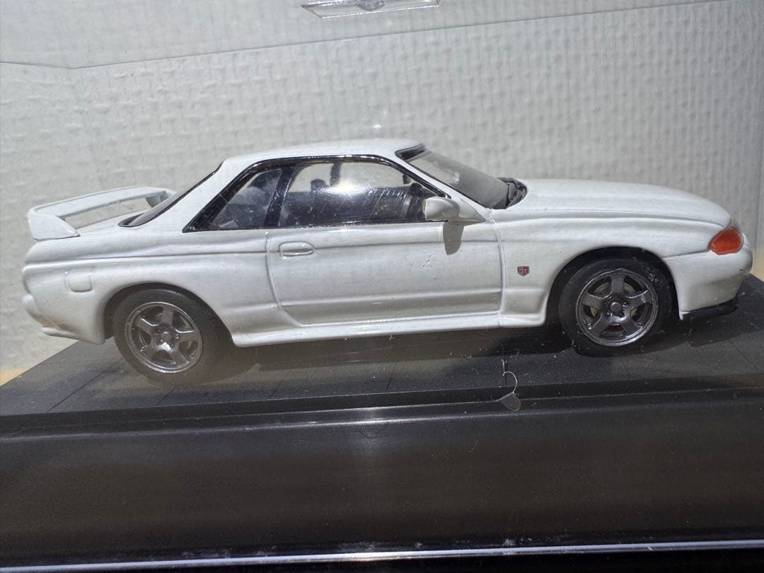 SKYLINE GT-R (BNR32) ミニカー1/43