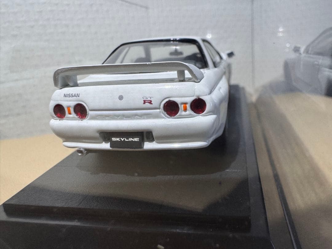 SKYLINE GT-R (BNR32) ミニカー1/43