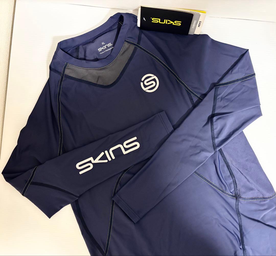 SKINS トップス タイツ XL 上下セット SERIES-3