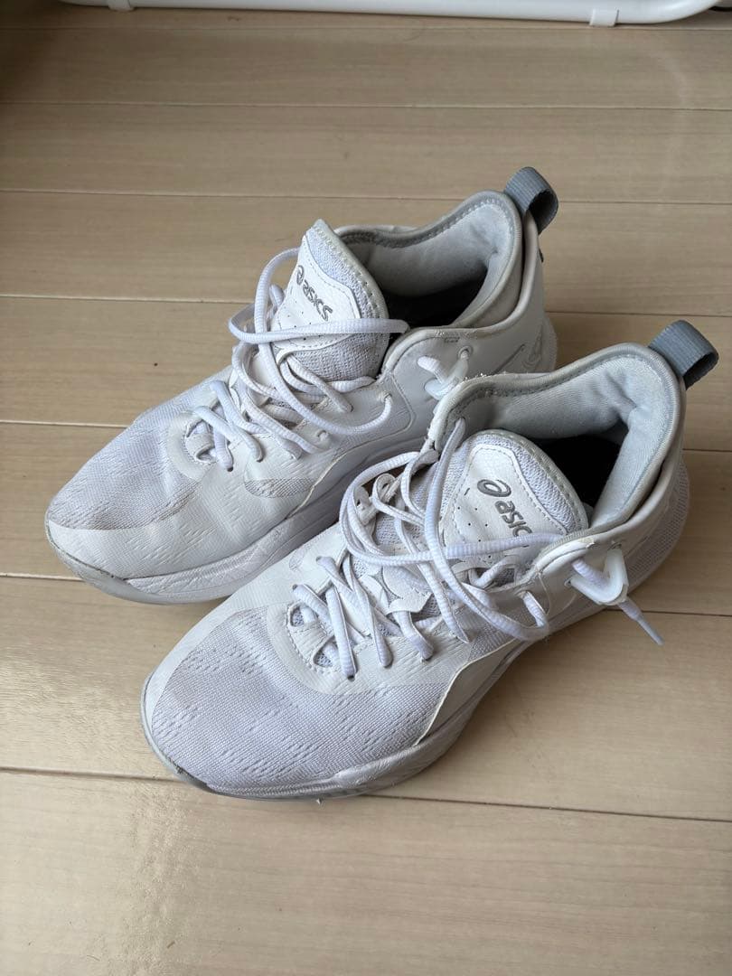 asics ノバサージlow2