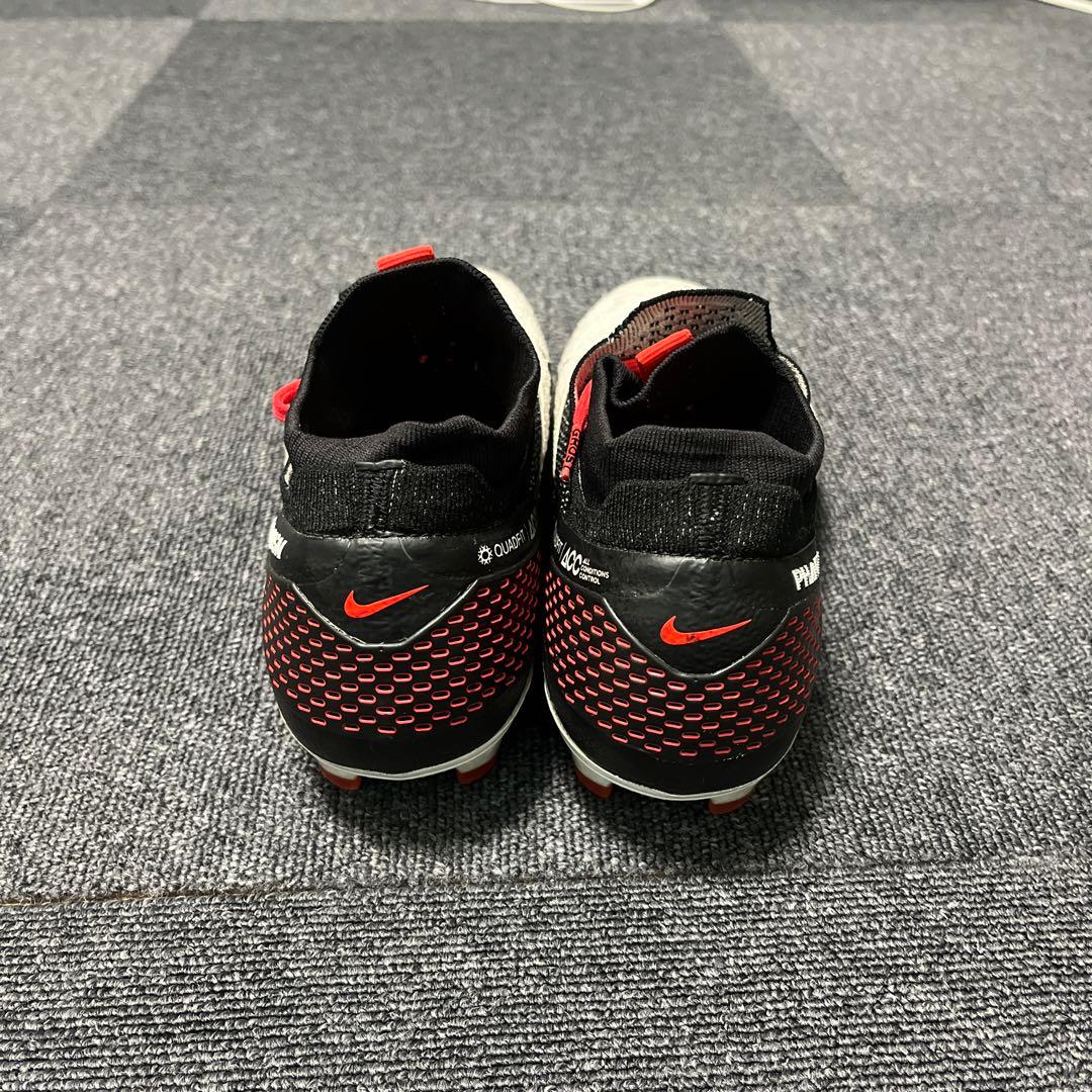 和蹴NIKEサッカースパイク・ファントムビジョン2エリートFGトップモデル