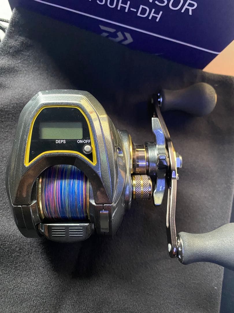 Daiwa TANASENSOR 150H-DH 両軸リール