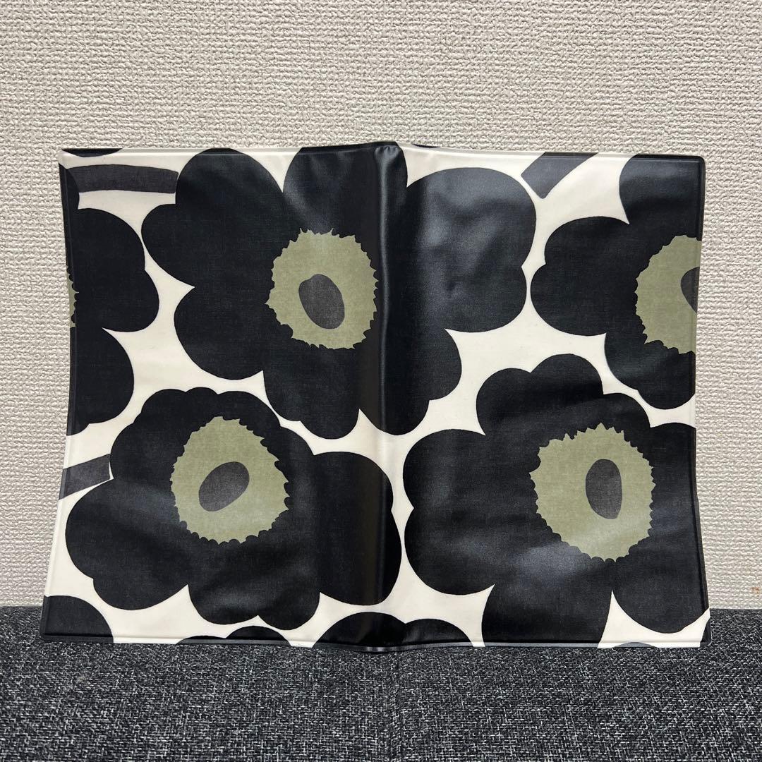 新品marimekko プレースマット ピエニウニッコ 2枚 ランチョマット