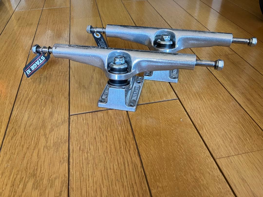 INDEPENDENT TRUCK インディペンデント トラック 215 HI