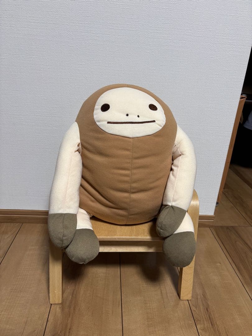 なまけたろう　抱きまくら　　　　茶