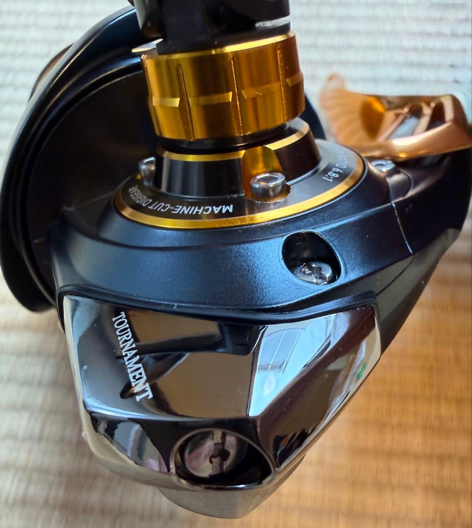 ダイワ 18トーナメントISO 2500SH-LBD 極上品