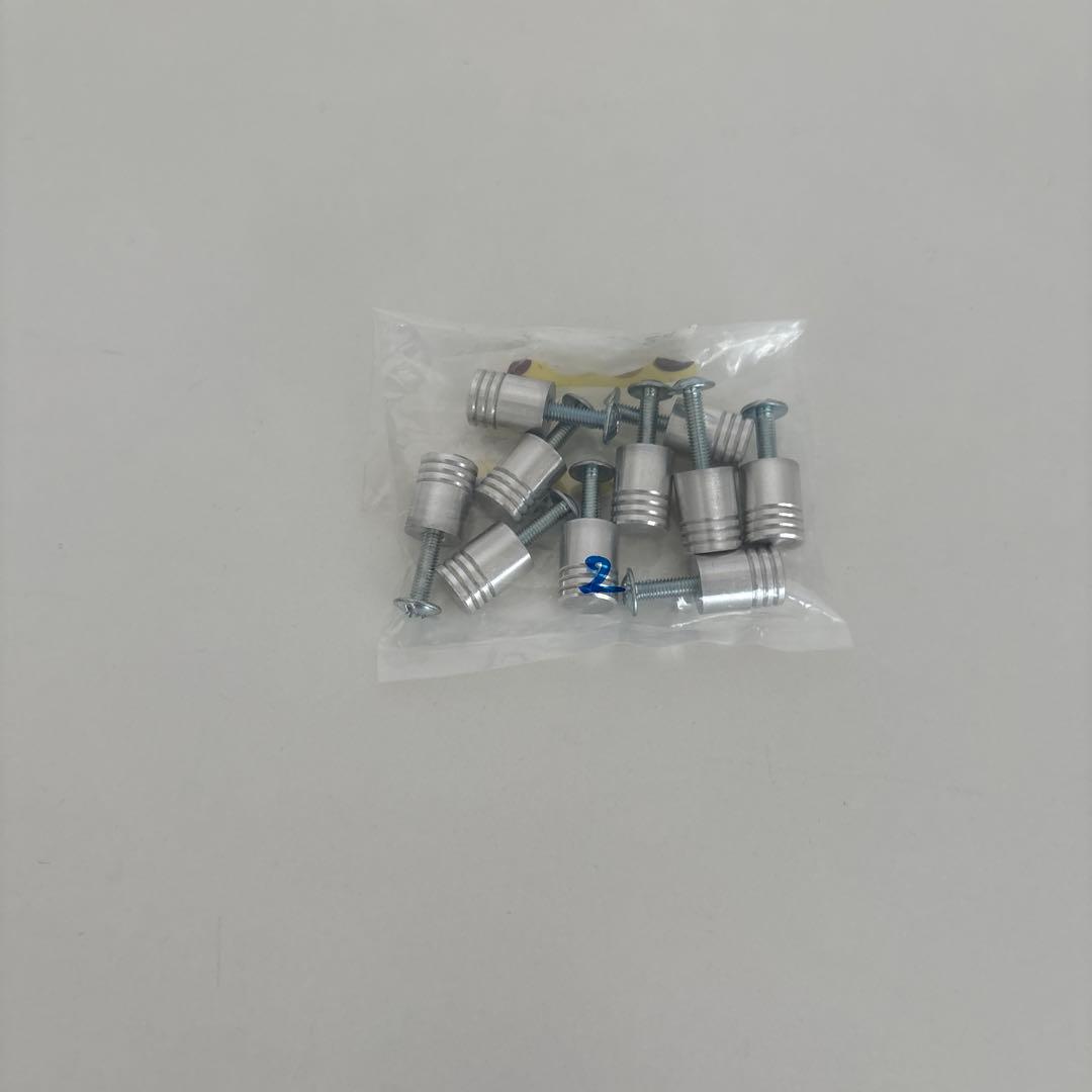 IKEA カラックス