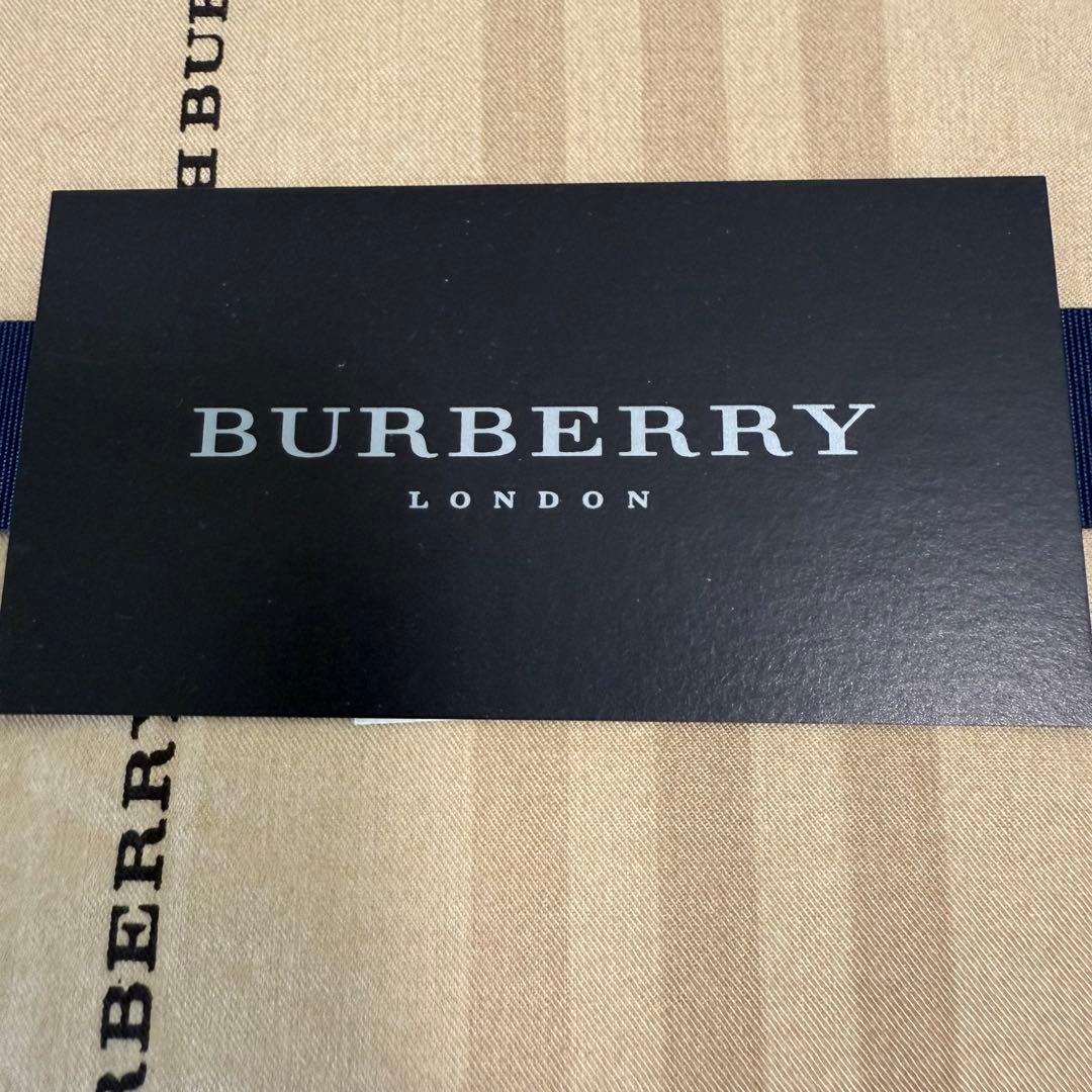 BURBERRY ダウンケット 羽毛肌掛け布団 150cm×200cm