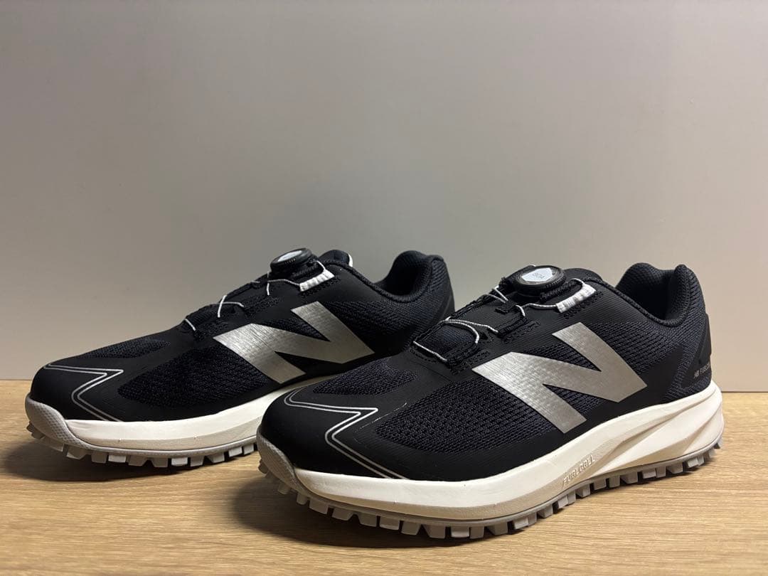 未使用 26cm 2E ニューバランスゴルフシューズ UGS1001F ブラック