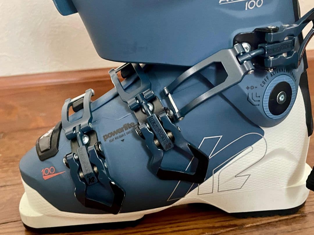 K2 女性用スキー用ブーツ(22.5cm)
