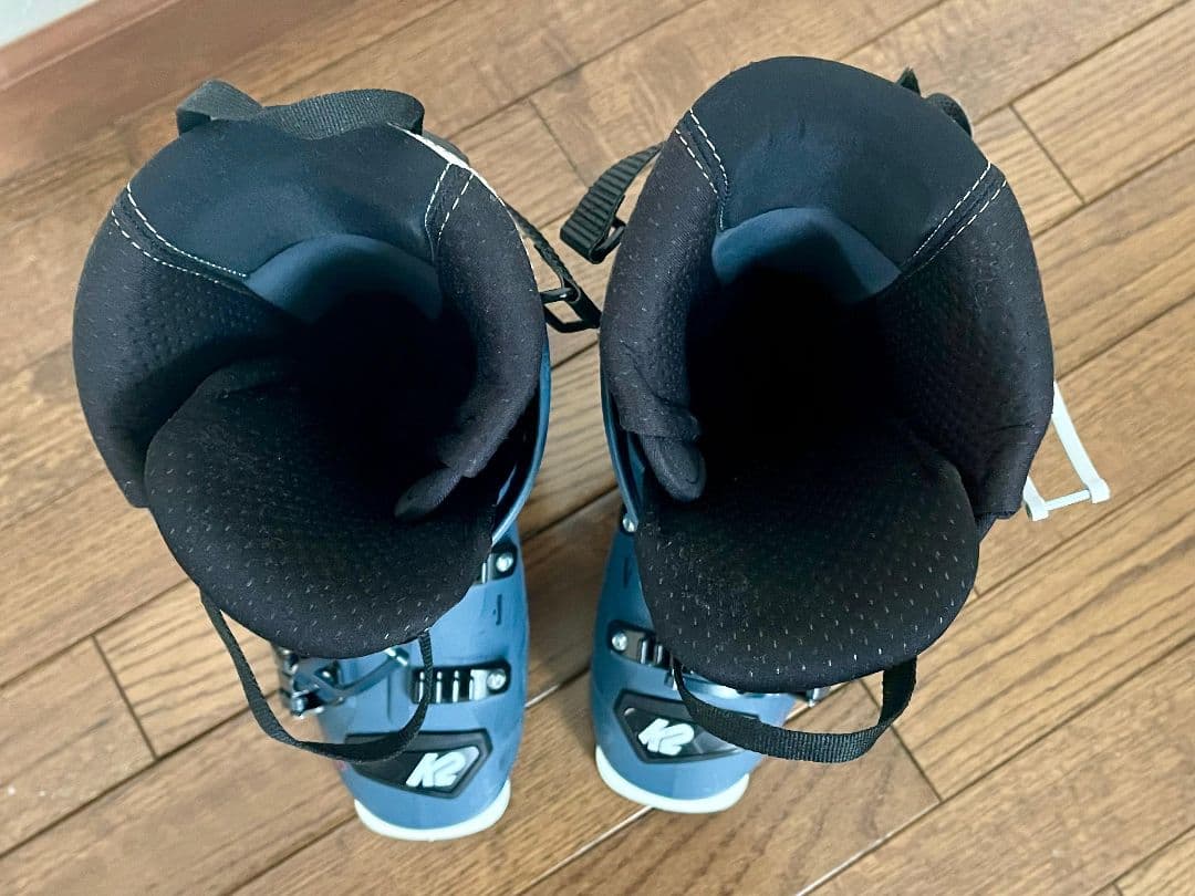 K2 女性用スキー用ブーツ(22.5cm)