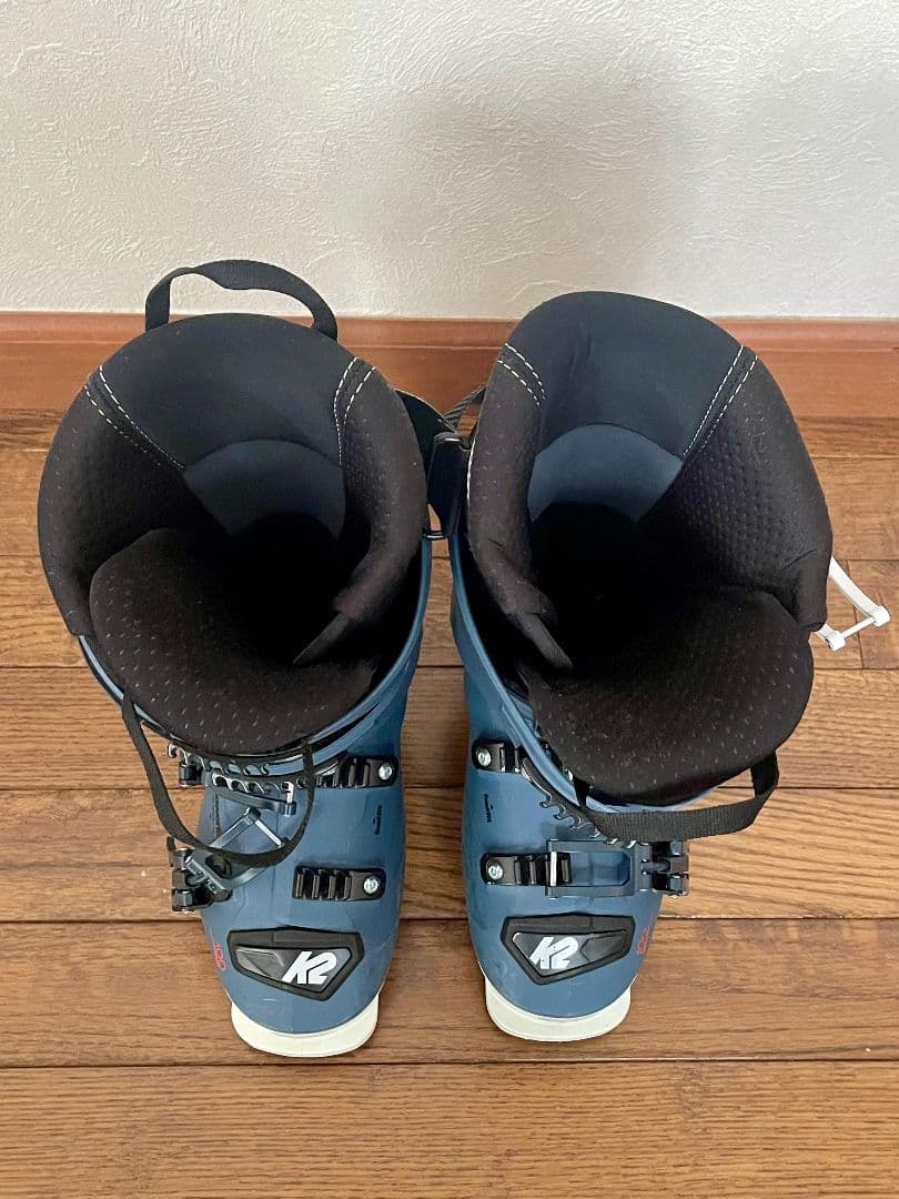 K2 女性用スキー用ブーツ(22.5cm)