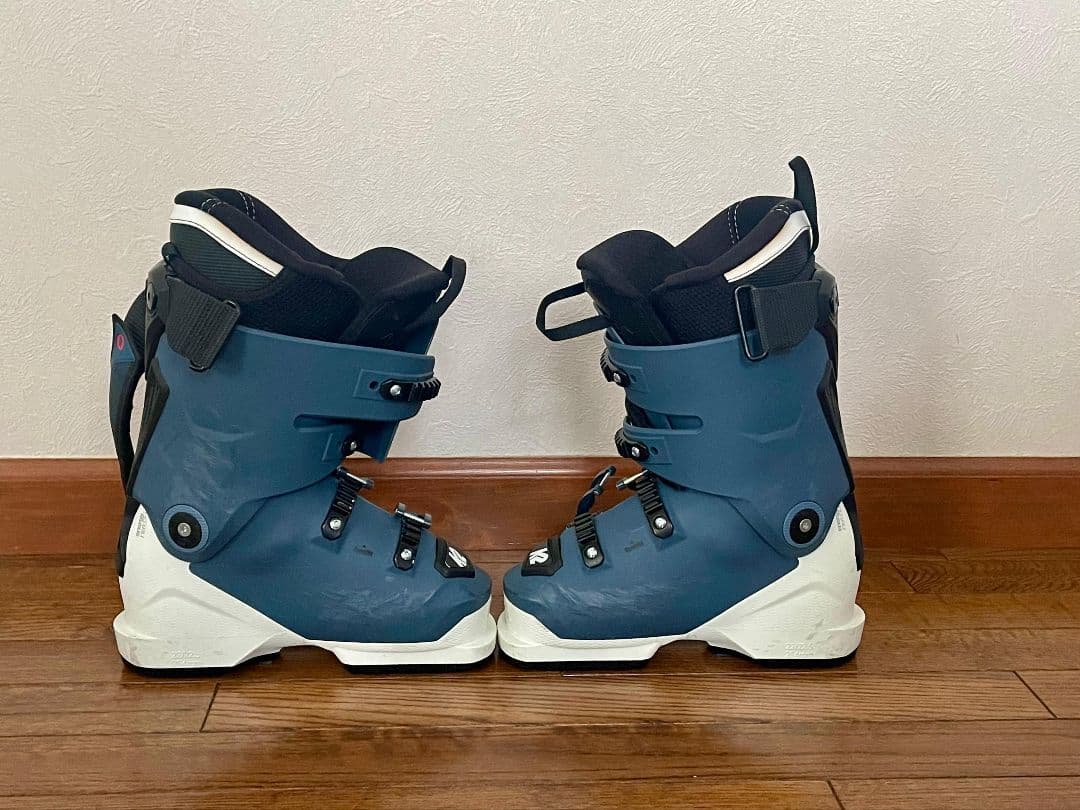 K2 女性用スキー用ブーツ(22.5cm)