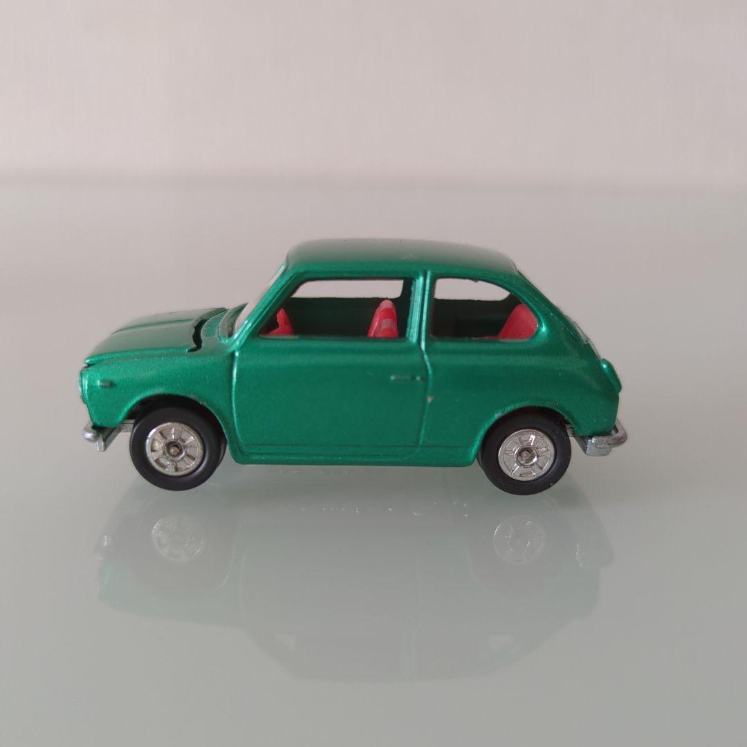 黒箱 トミカ SUBARU R2 色指定箱