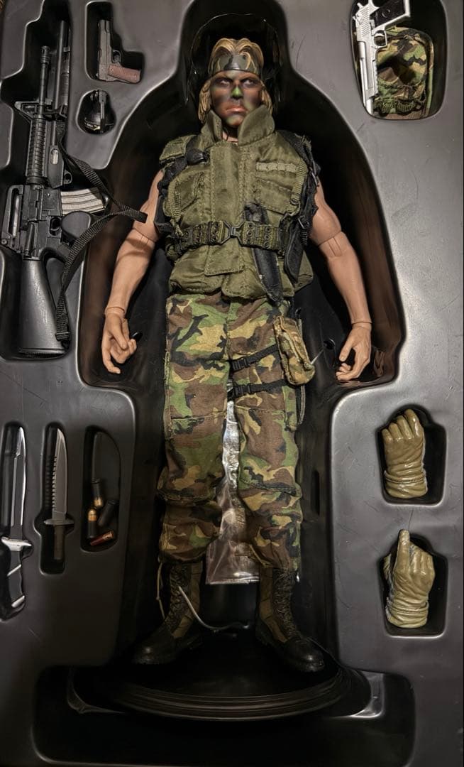 ホットトイズ　ムービー・マスターピース 1/6 ビリー・ソール　フィギュア