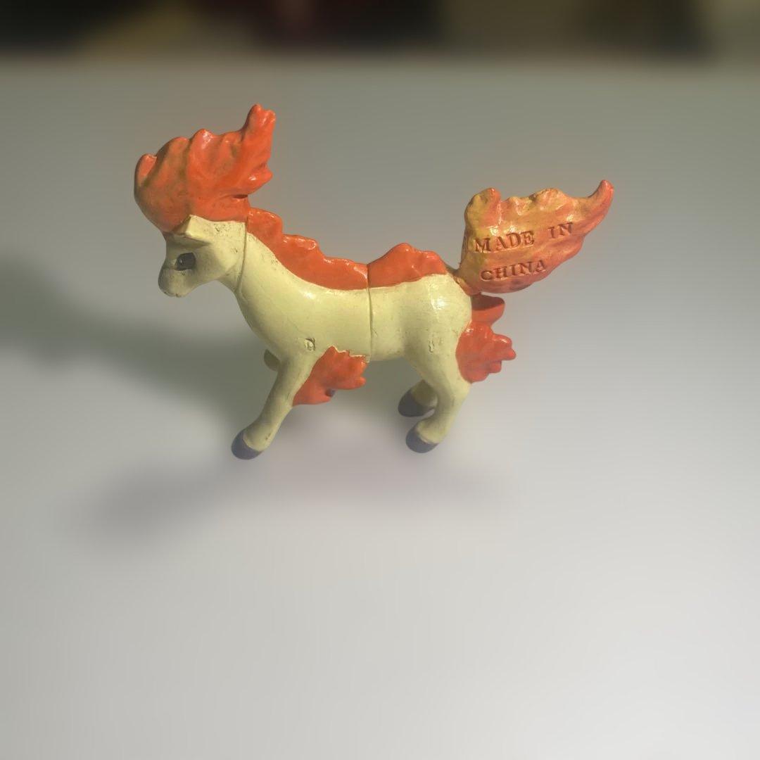 美品 モンコレ ポニータ