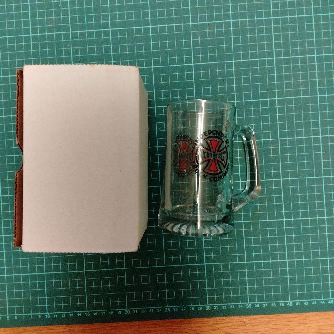 independent ビールジョッキ
