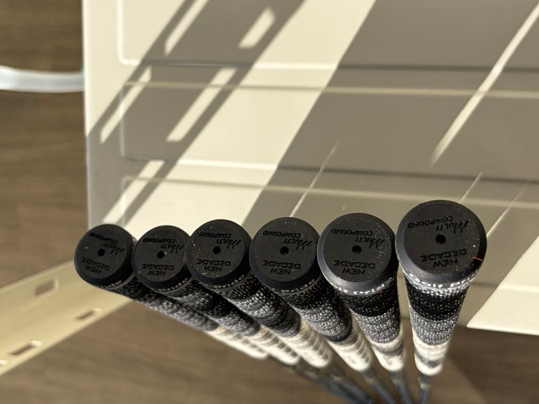 【送料無料】Titleist T100 DG アイアン5-9 P (46) 6本