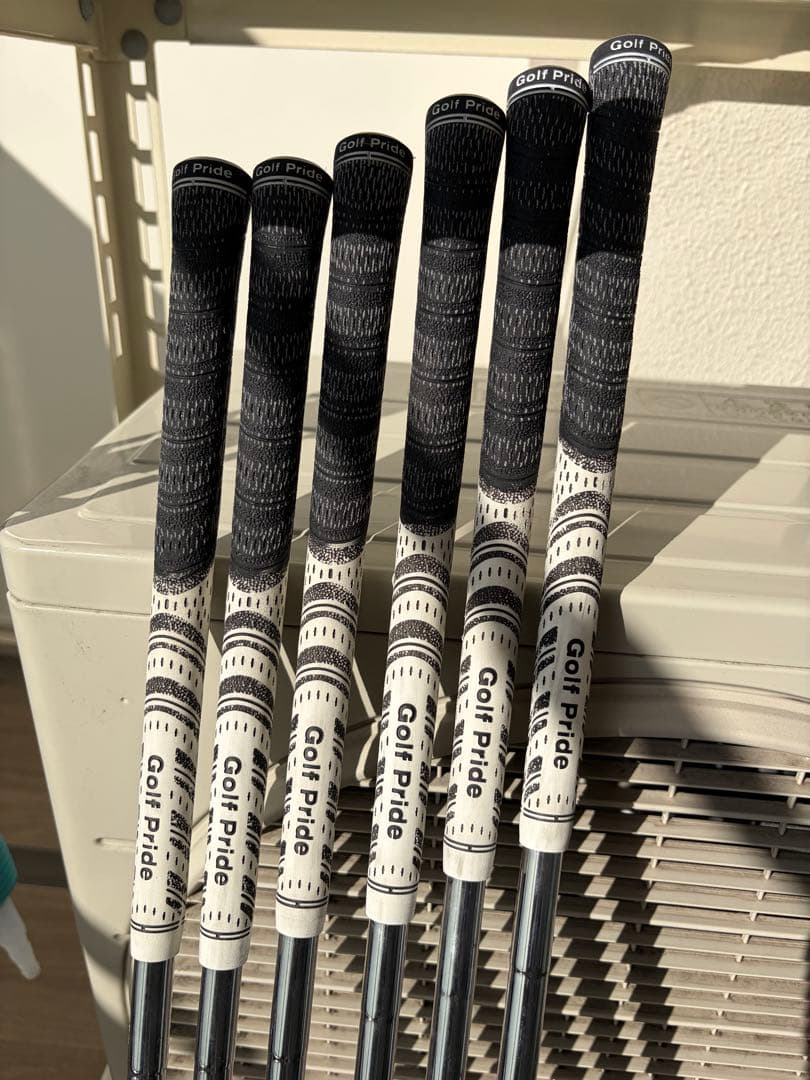 【送料無料】Titleist T100 DG アイアン5-9 P (46) 6本
