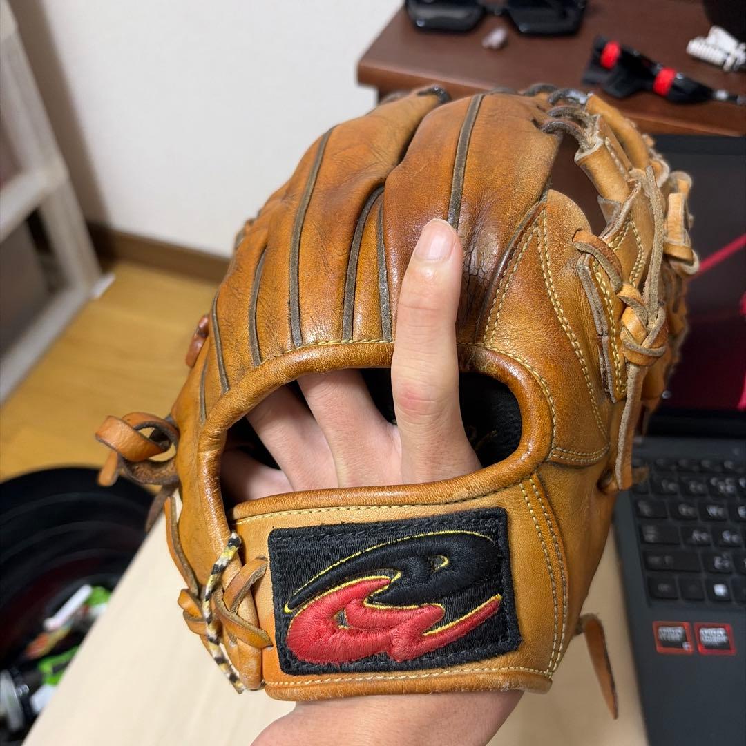 ドナイヤブラウン 硬式グローブ 右投げ用