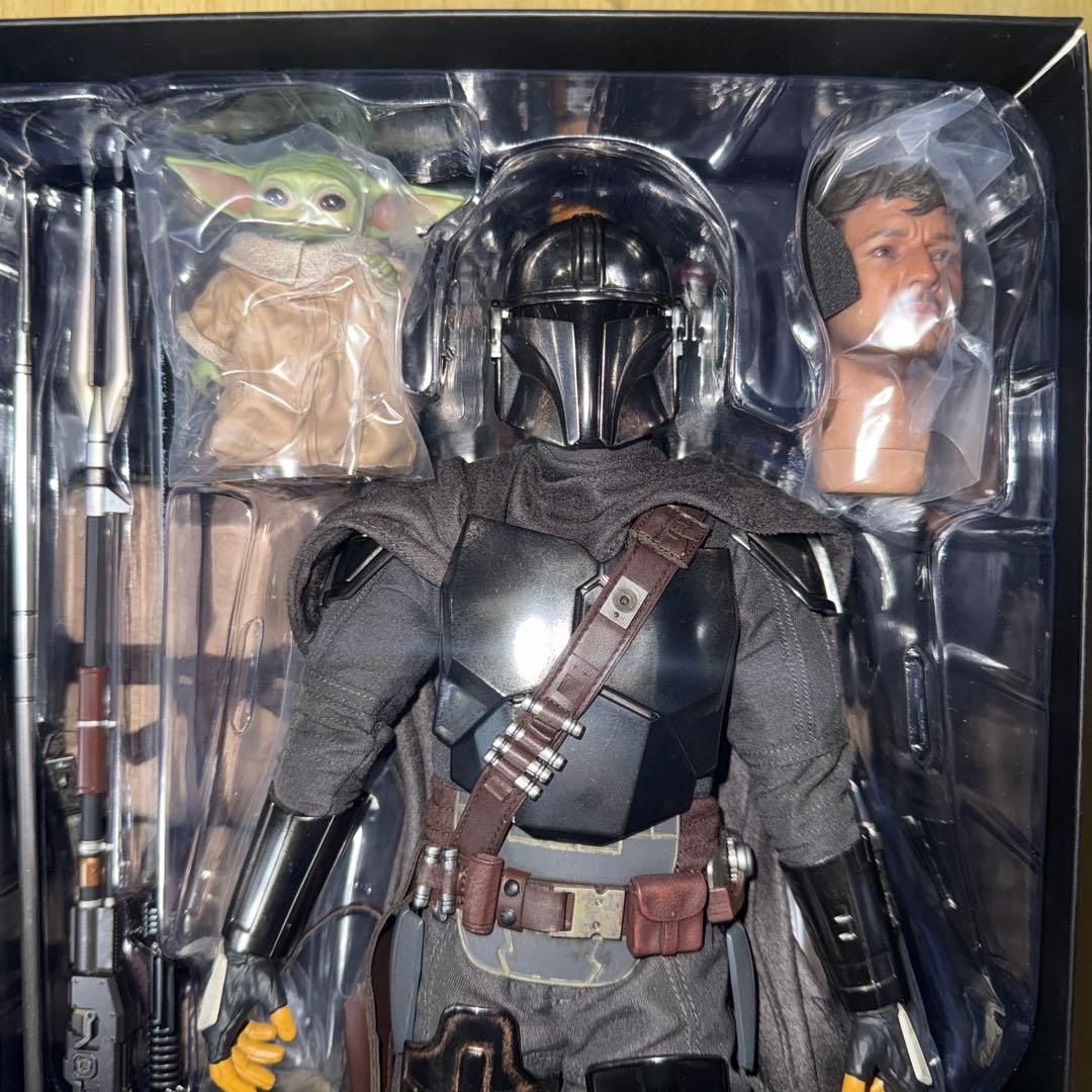 HotToys マンダロリアン&グローグー デラックスバージョン（開封済）