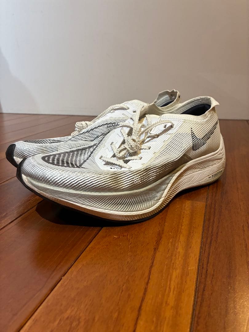 (走行距離少)Nike ZoomX Vaporfly NEXT% 2