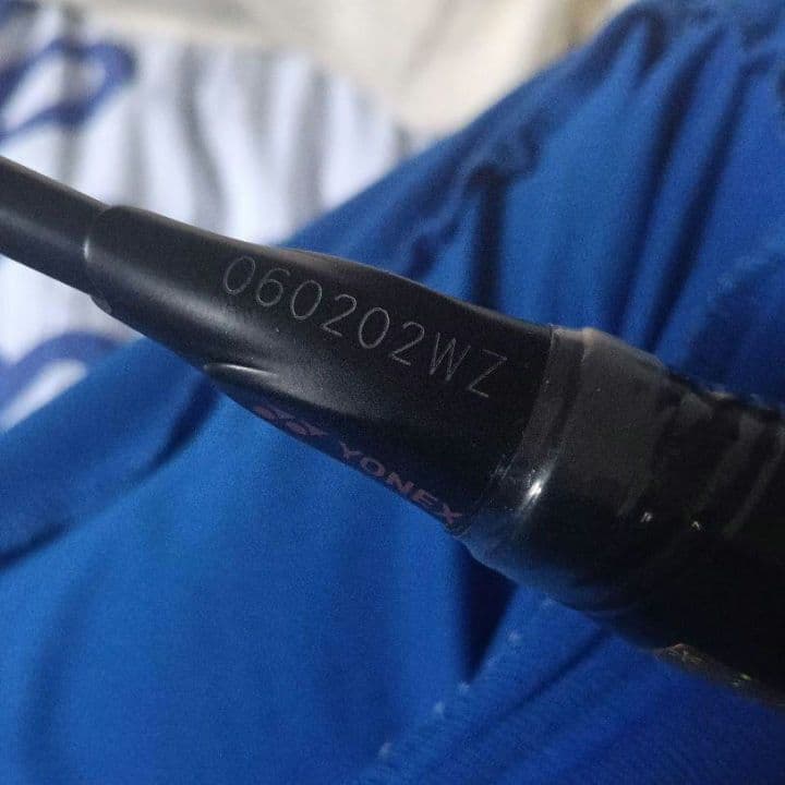 【希少 絶版モデル・新品】YONEX ASTROX 100ZZ 4U5 1本