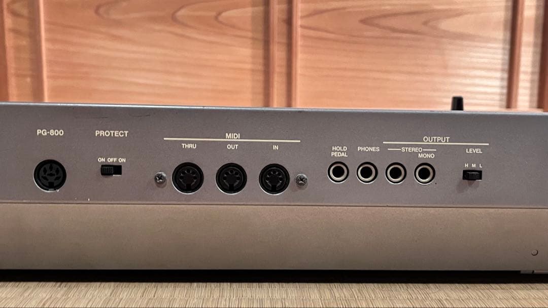 【動作確認済】Roland JX-8P アナログシンセ ハードケース付 MIDI