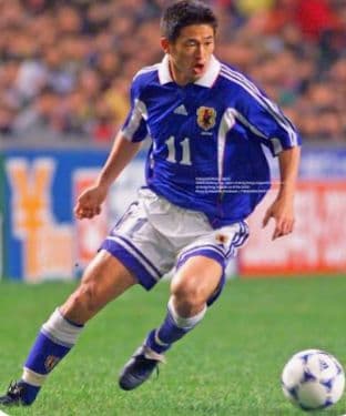 ★三浦知良＃11（カズ）★日本代表 2000 ホームユニフォーム 青 Sサイズ