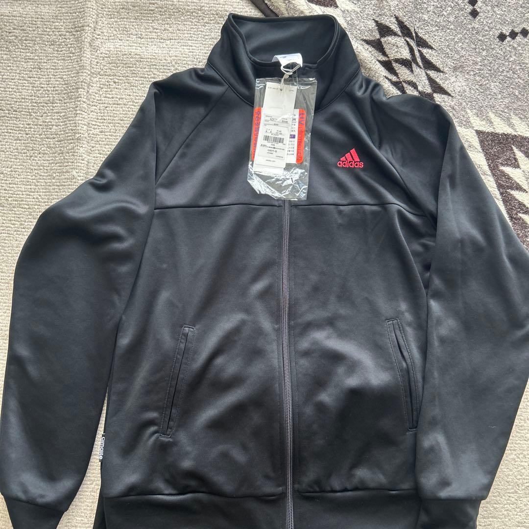 新品未使用 adidas ブラック ジャージ上下セット Mサイズ