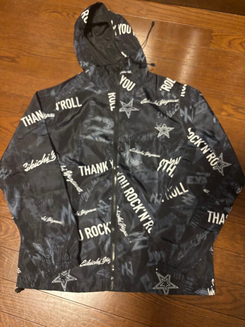 矢沢永吉パーカー、Tシャツ、マスク、ミニタオルのセットです