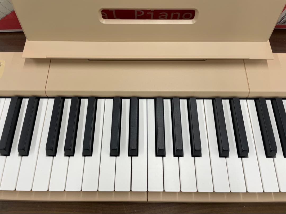 電子ピアノ　88鍵盤　充電タイプ　スリム軽量 オークベージュ