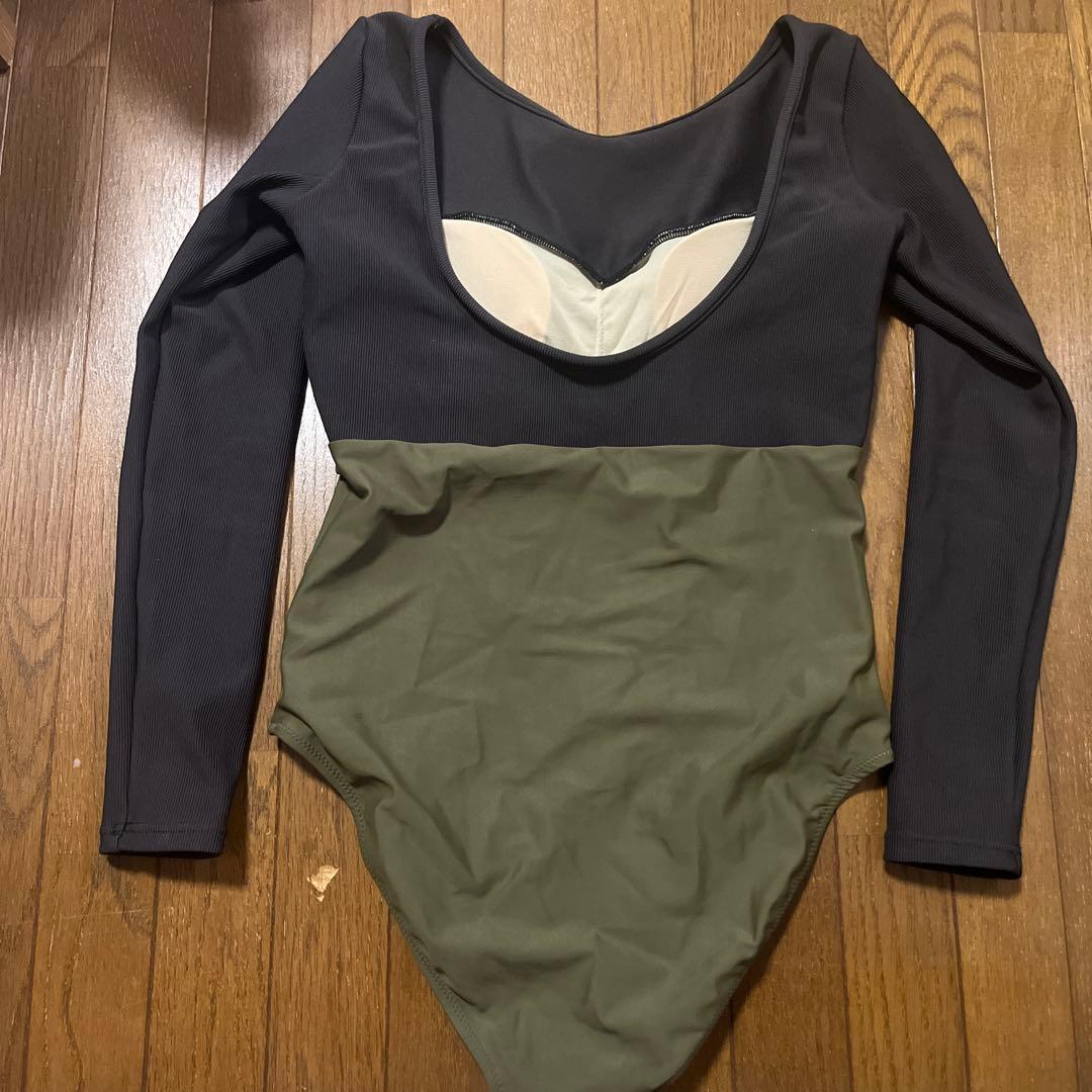 Longsleeve onepiece -black × khaki