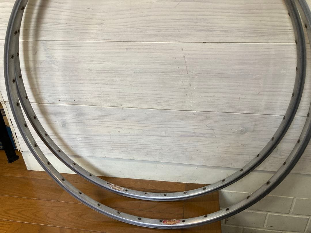 WOLBER SUPER CHAMPION クリンチャーリム2本セット 700C
