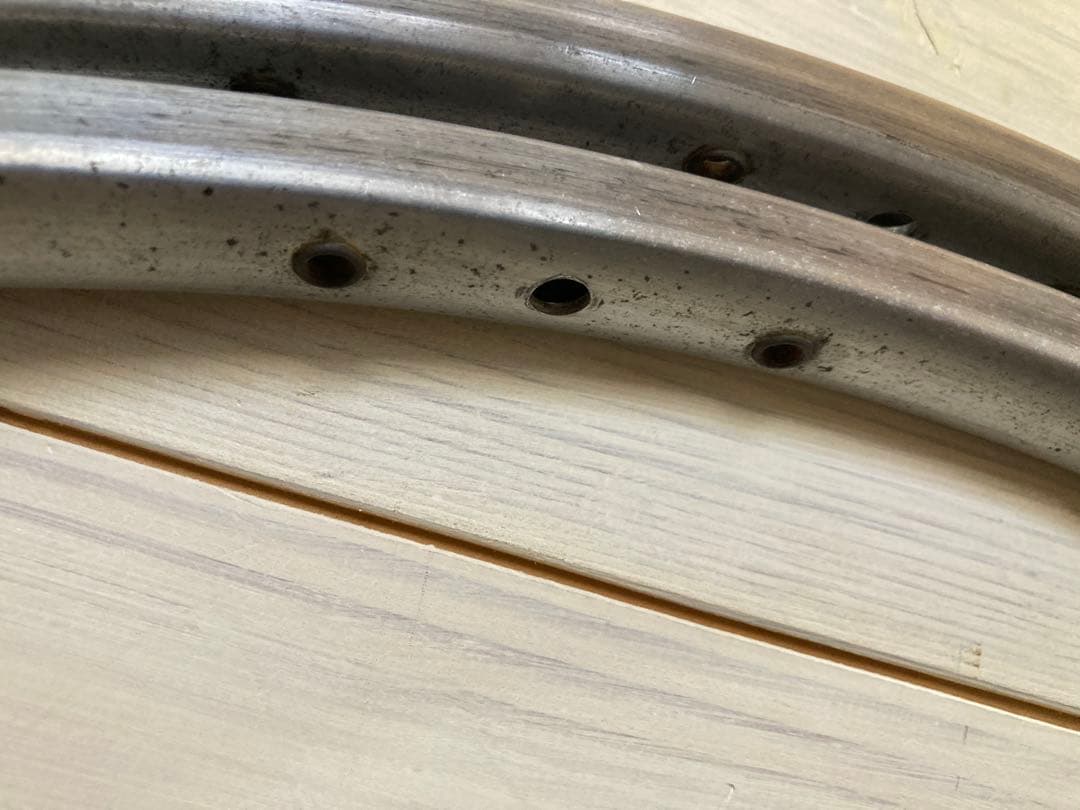 WOLBER SUPER CHAMPION クリンチャーリム2本セット 700C