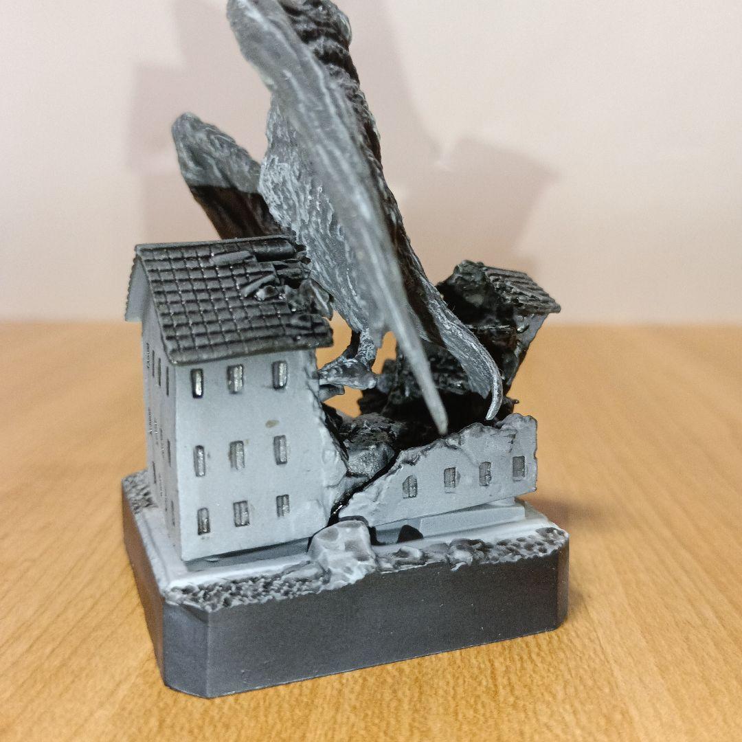 ウルトラ怪獣名鑑ウルトラQ 　鳥を見た