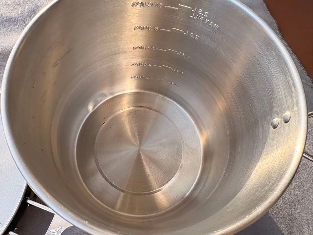 ソロストーブ　キャンプファイヤー、MSRフライパン、スタンレークッカー2.5L