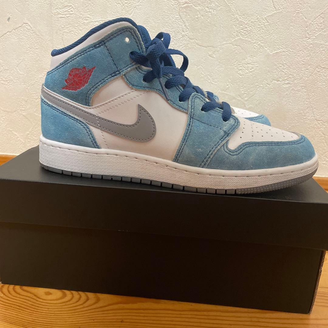 Nike GS Air Jordan 1 Mid ハイパーロイヤル
