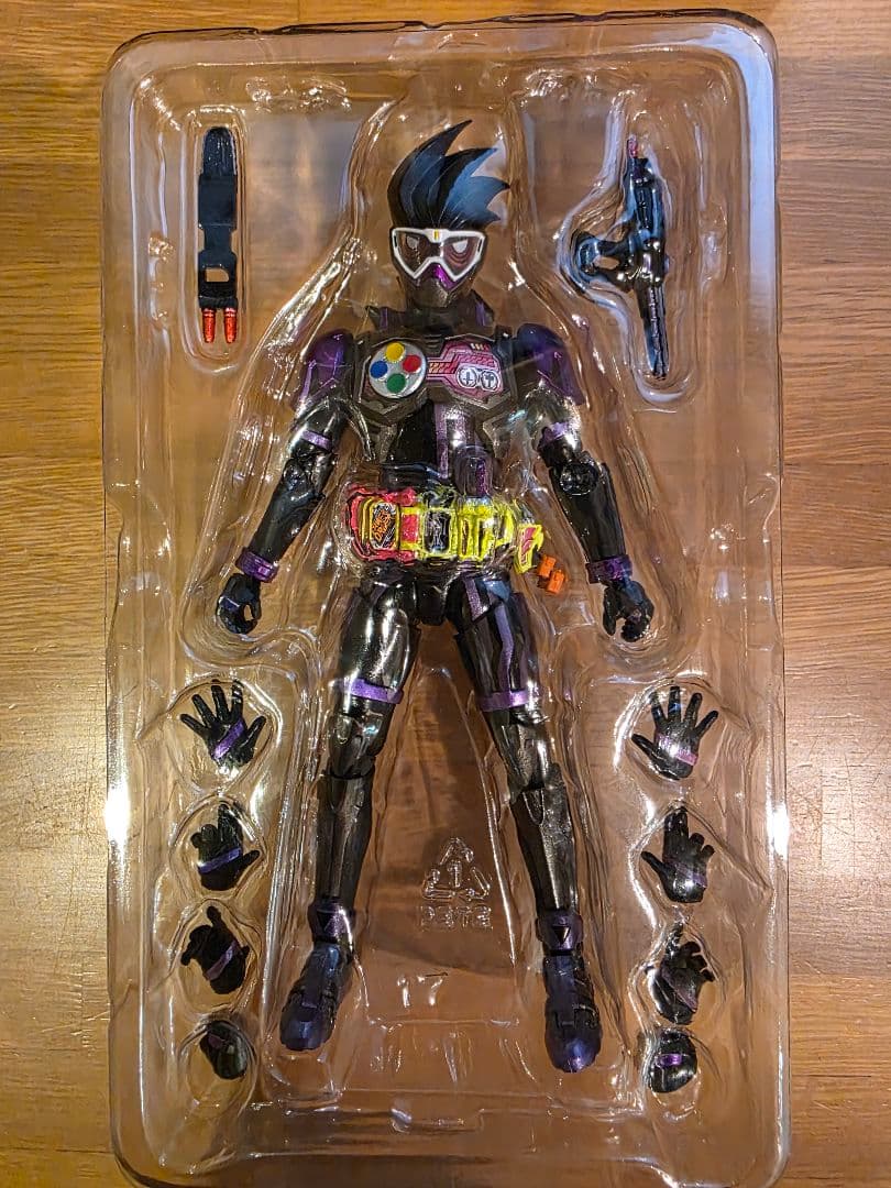 S.H.Figuarts 仮面ライダーゲンム アクションゲーマーレベル2