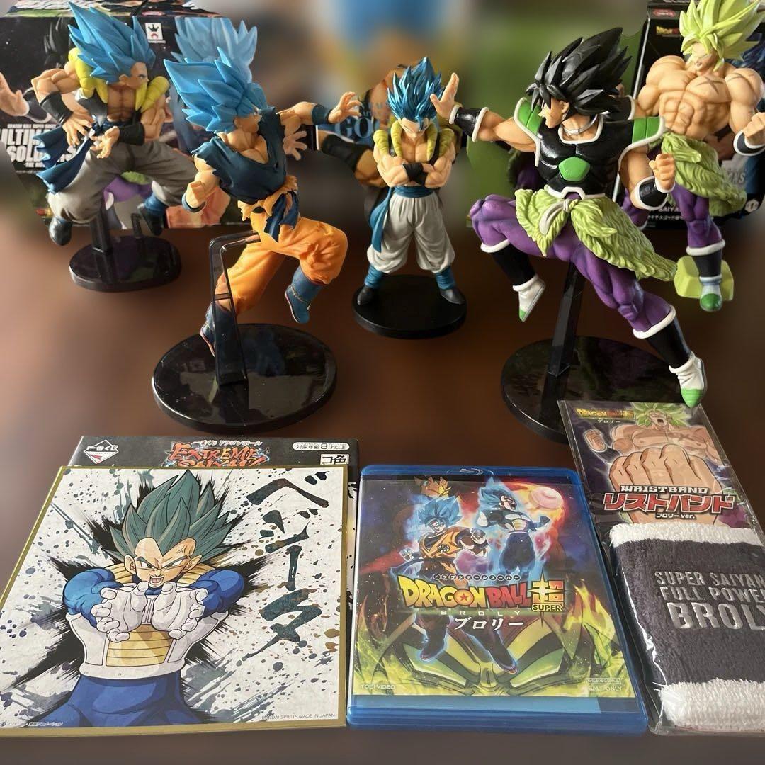 ドラゴンボール超ブロリー編フィギュア➕特典セット（Blu-ray映画付）