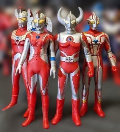 大怪獣バトル＆ウルトラ銀河伝説（バンダイ）ソフビフィギュア28体セット